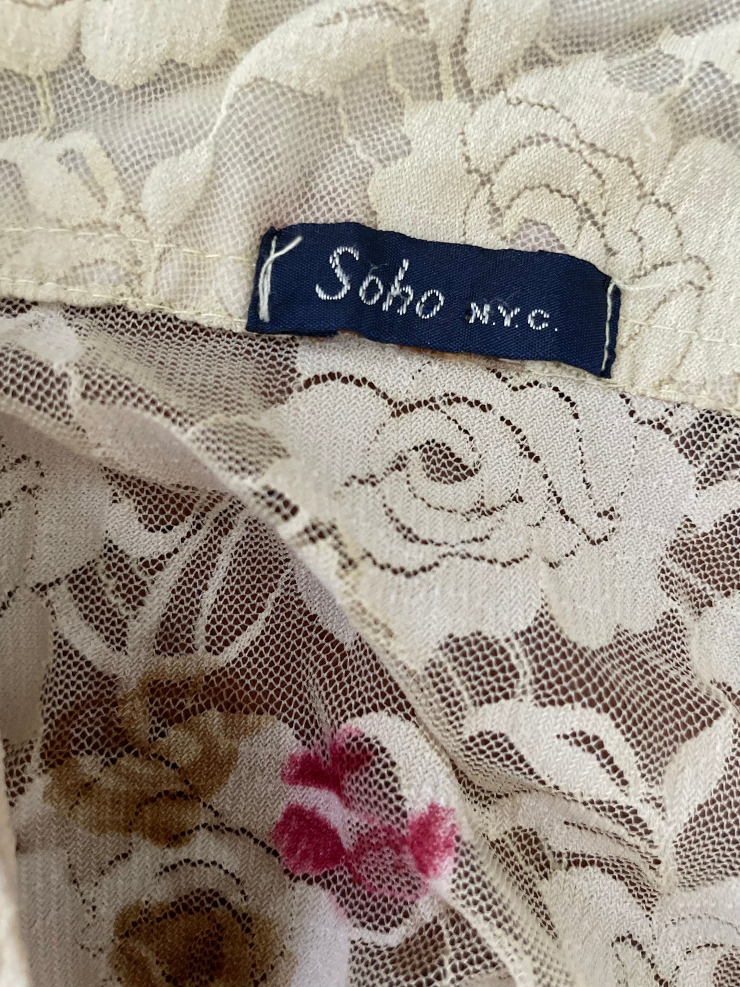 90’s rose lace blouse