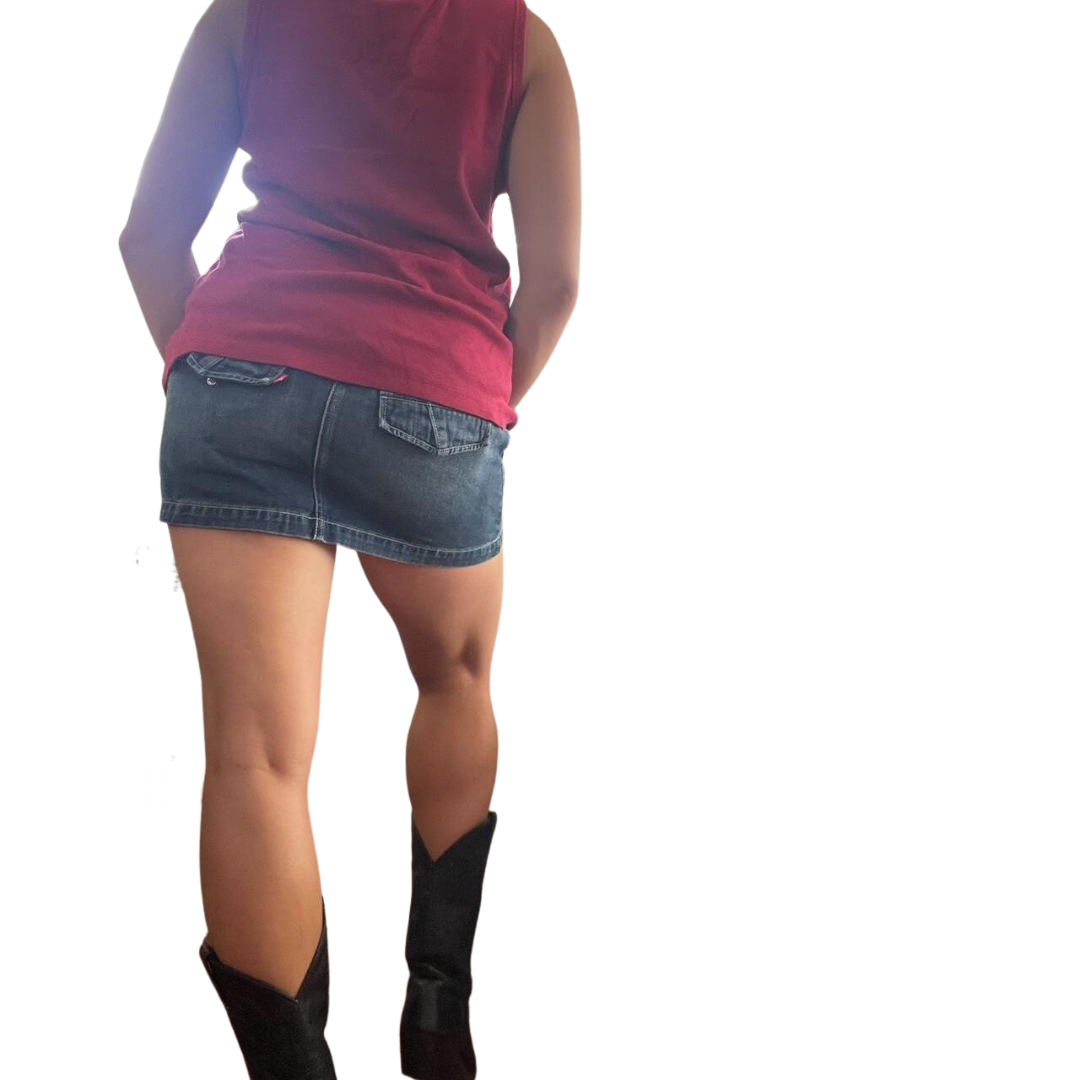 90s red bedazzled neckline tanktop