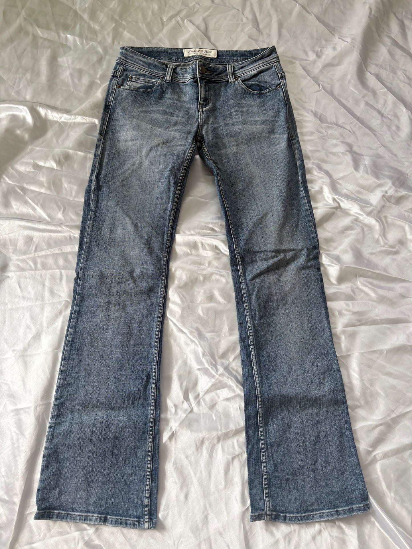 00’s low rise junk jeans