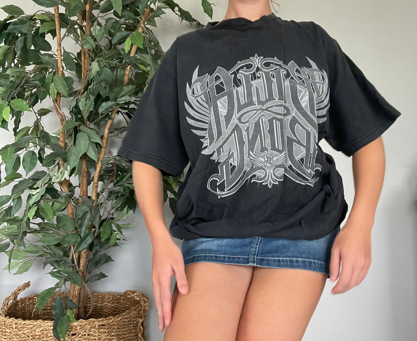 Vintage 90’s Men’s/unisex Billabong tshirt