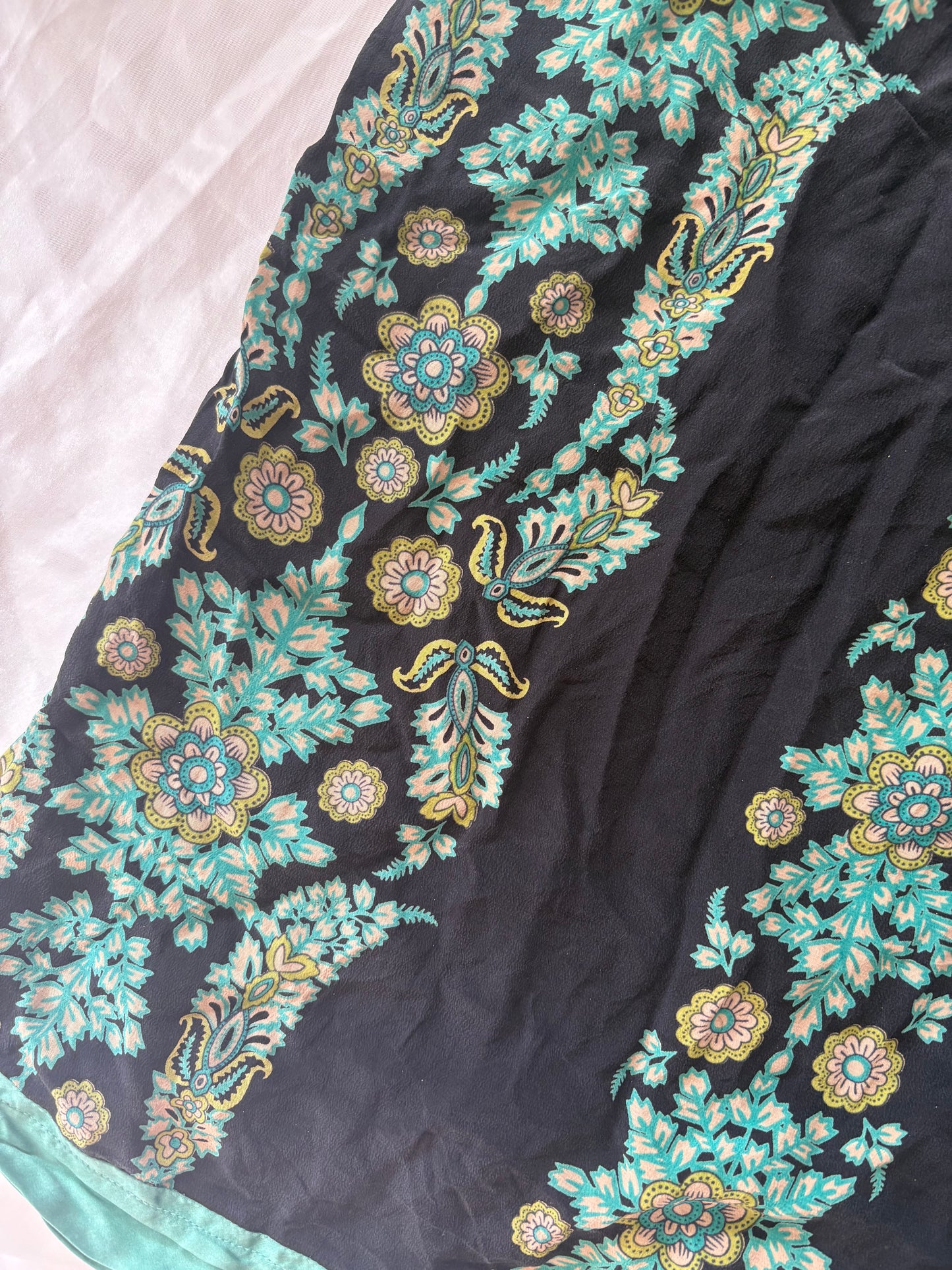 00’s 100% silk mini dress