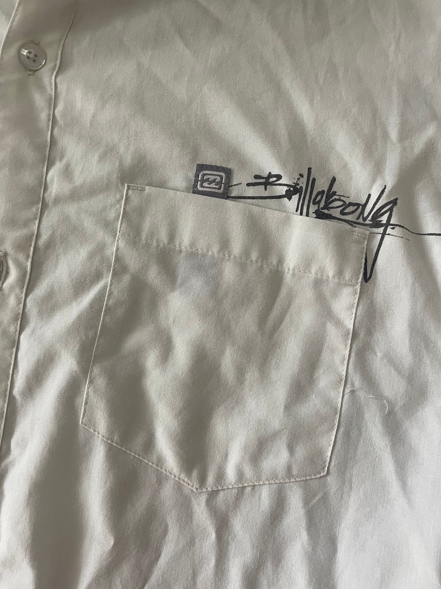 Vintage 90’s men’s/unisex billabong button up tee