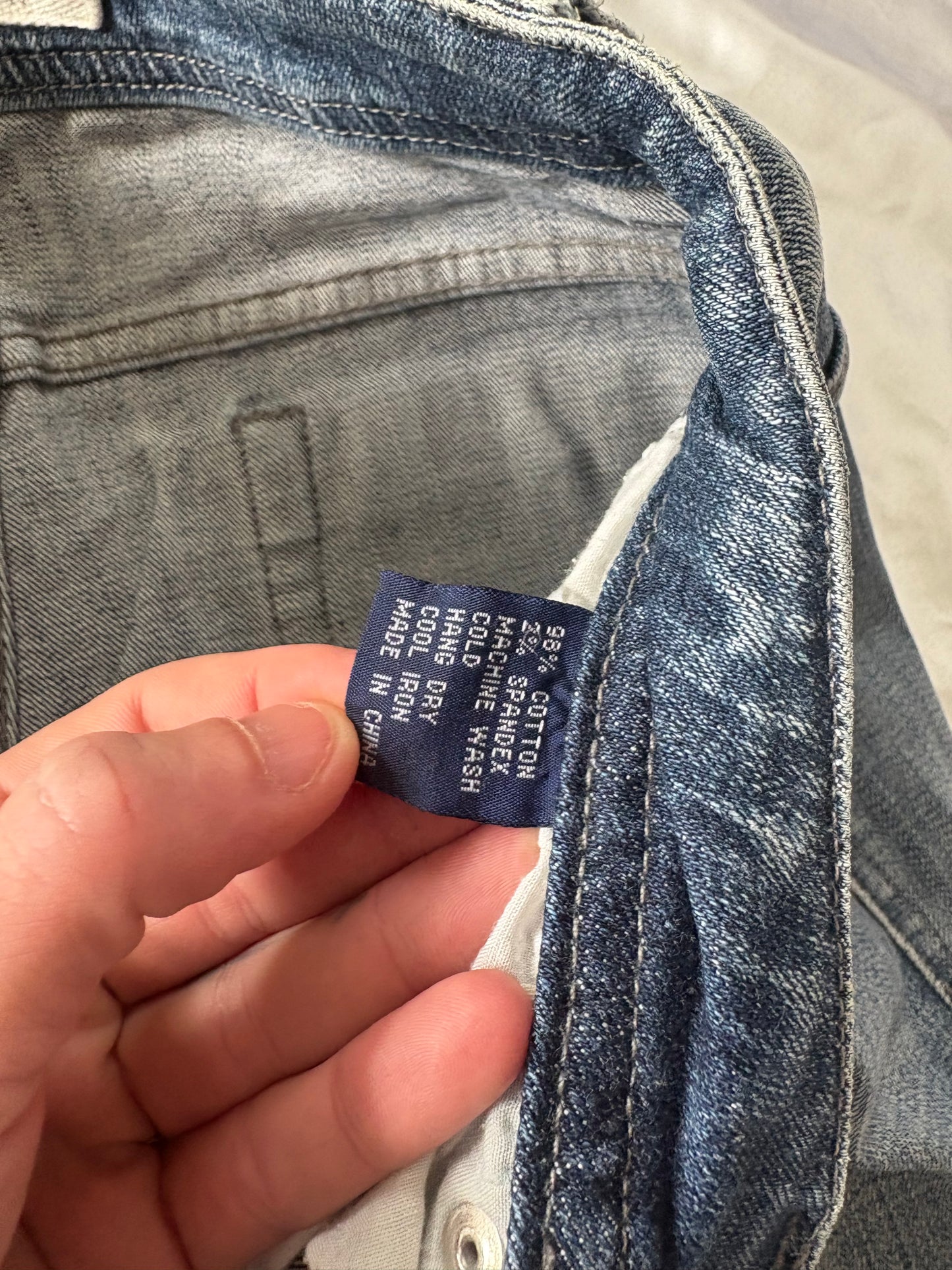 00’s low rise junk jeans