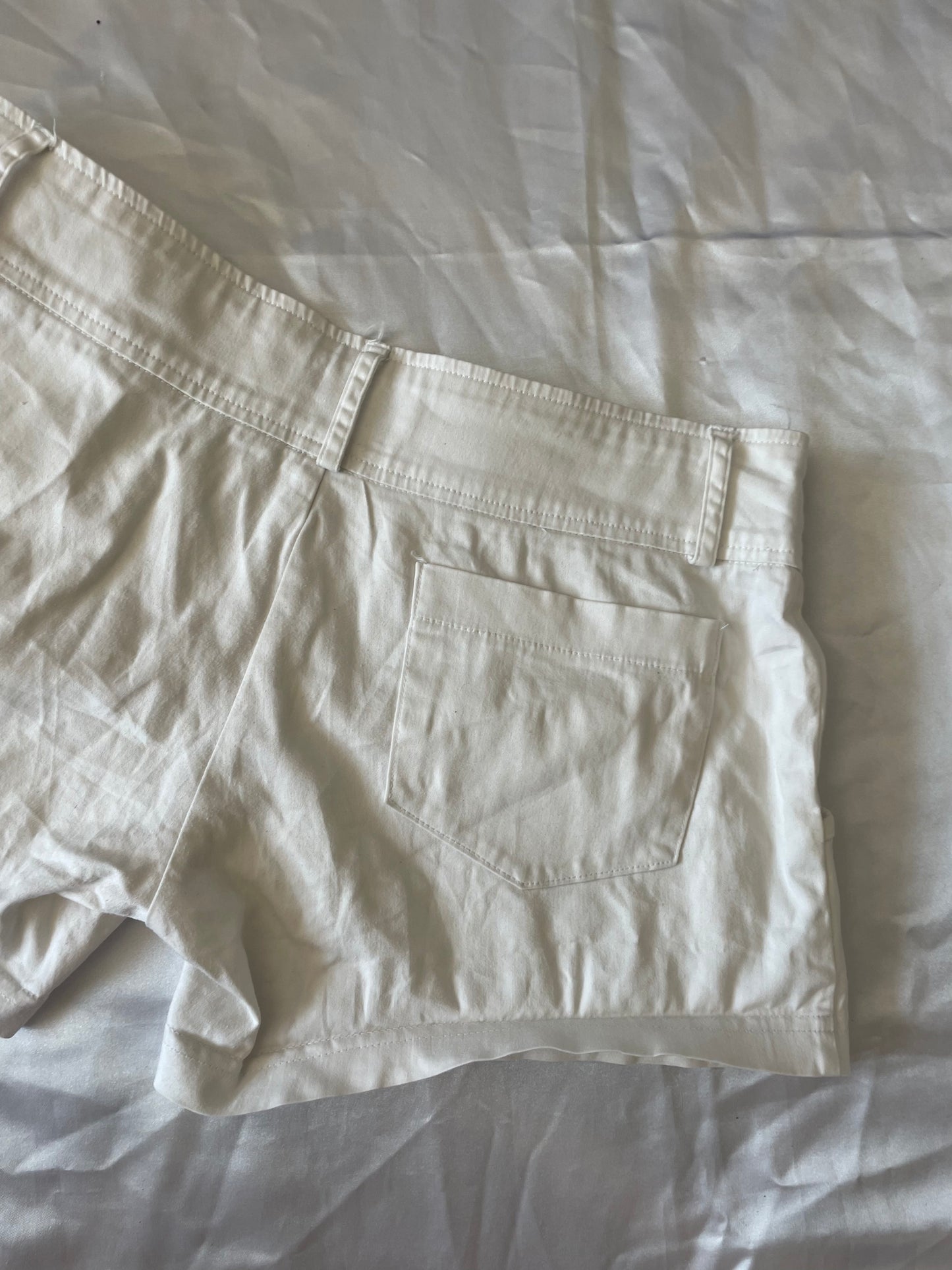 00’s low/mid rise shorts