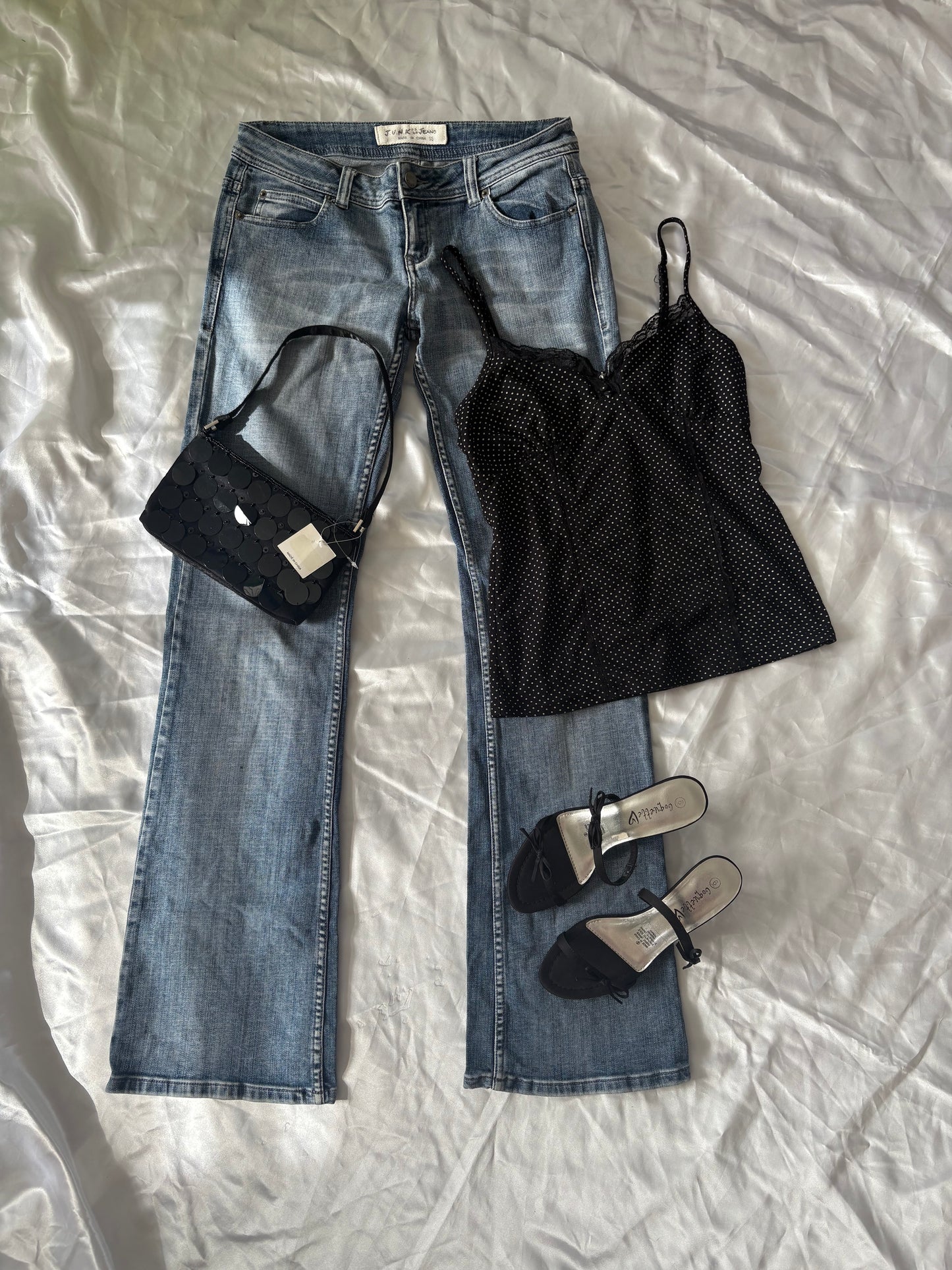 00’s low rise junk jeans