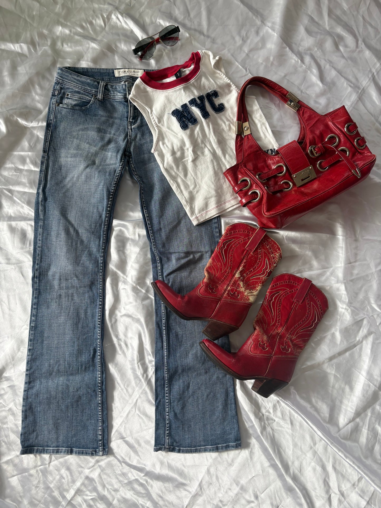 00’s low rise junk jeans