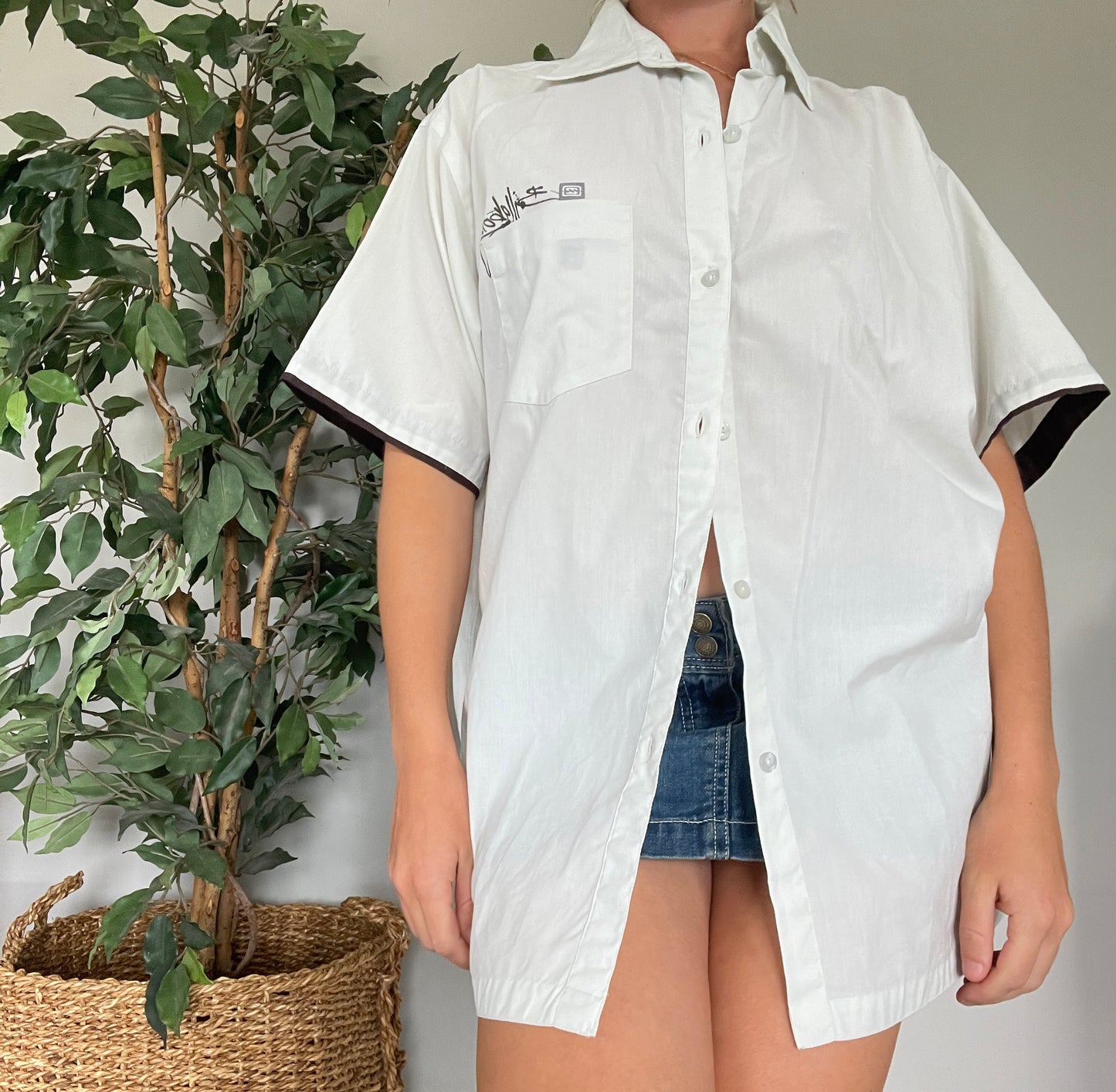 Vintage 90’s men’s/unisex billabong button up tee