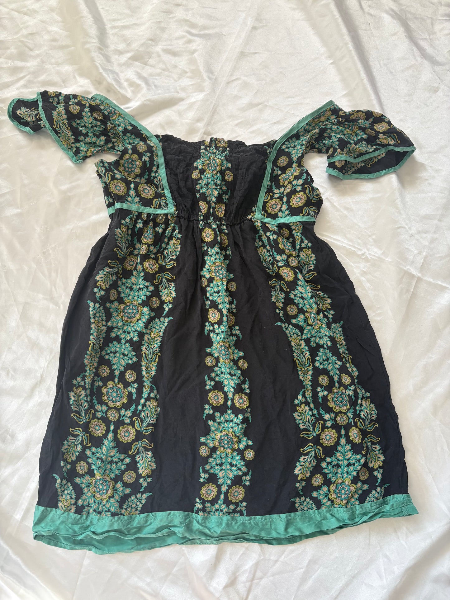 00’s 100% silk mini dress