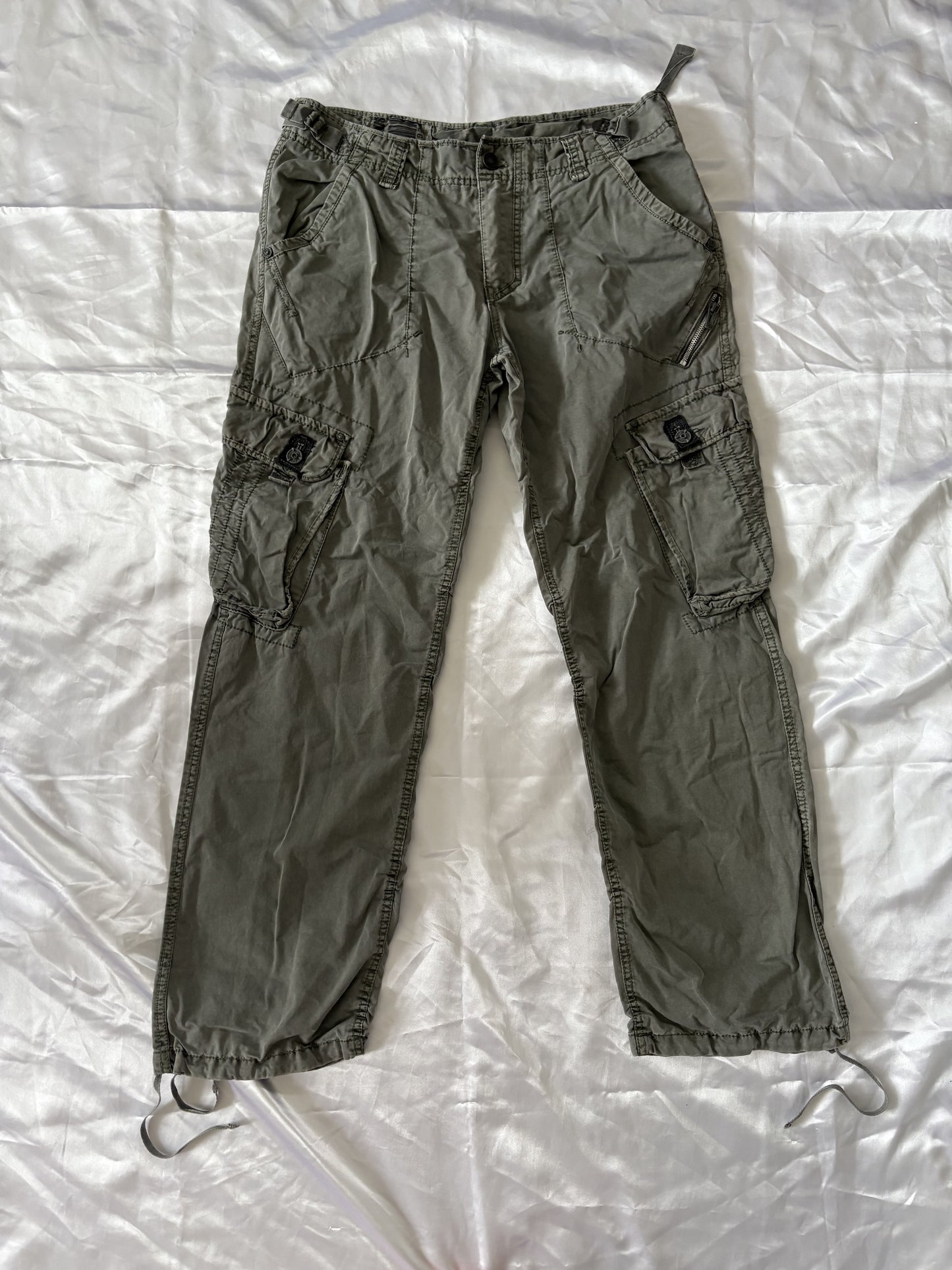 00’s utility style cargo pants