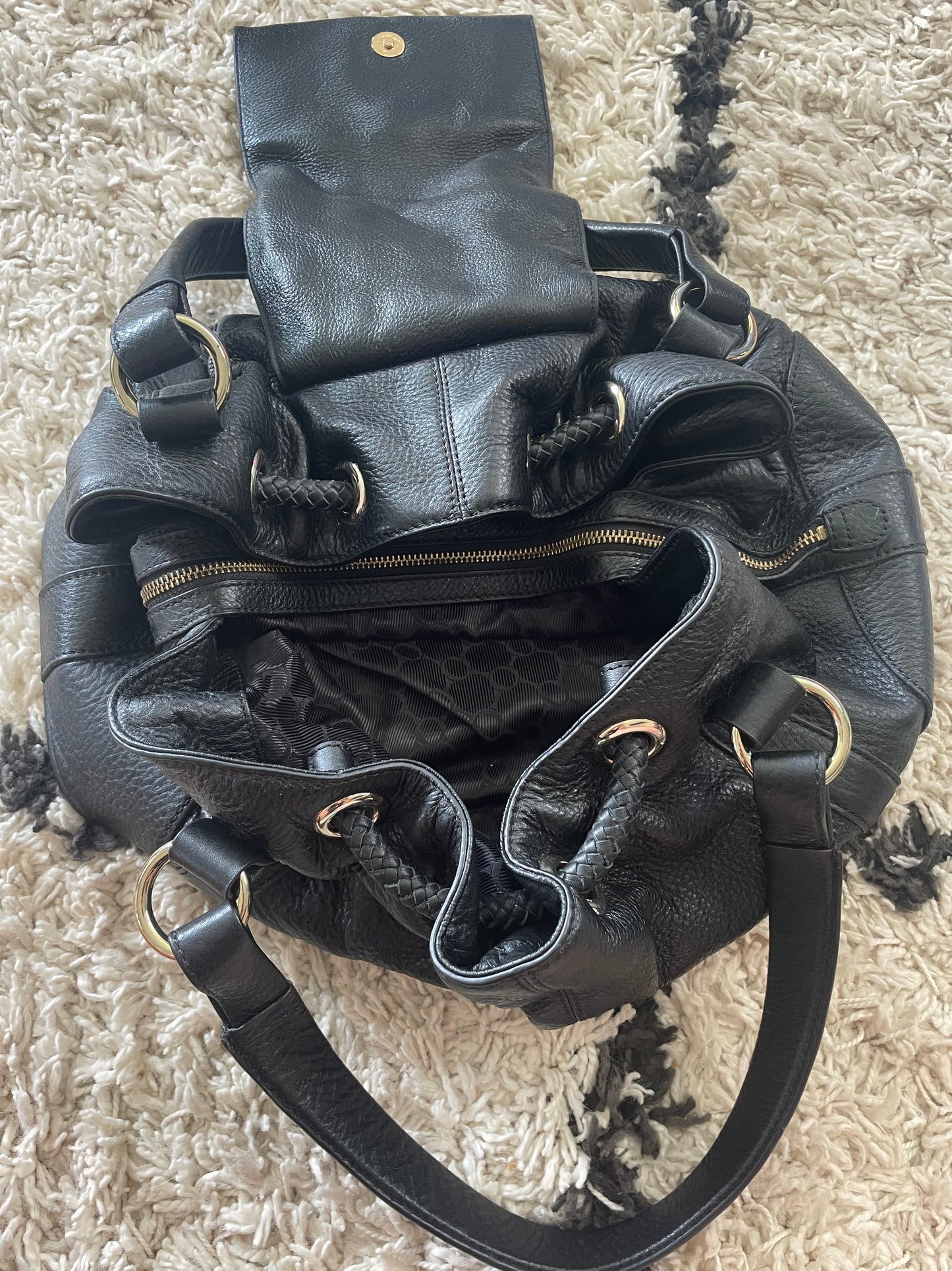 Large oroton genuine leather handbag