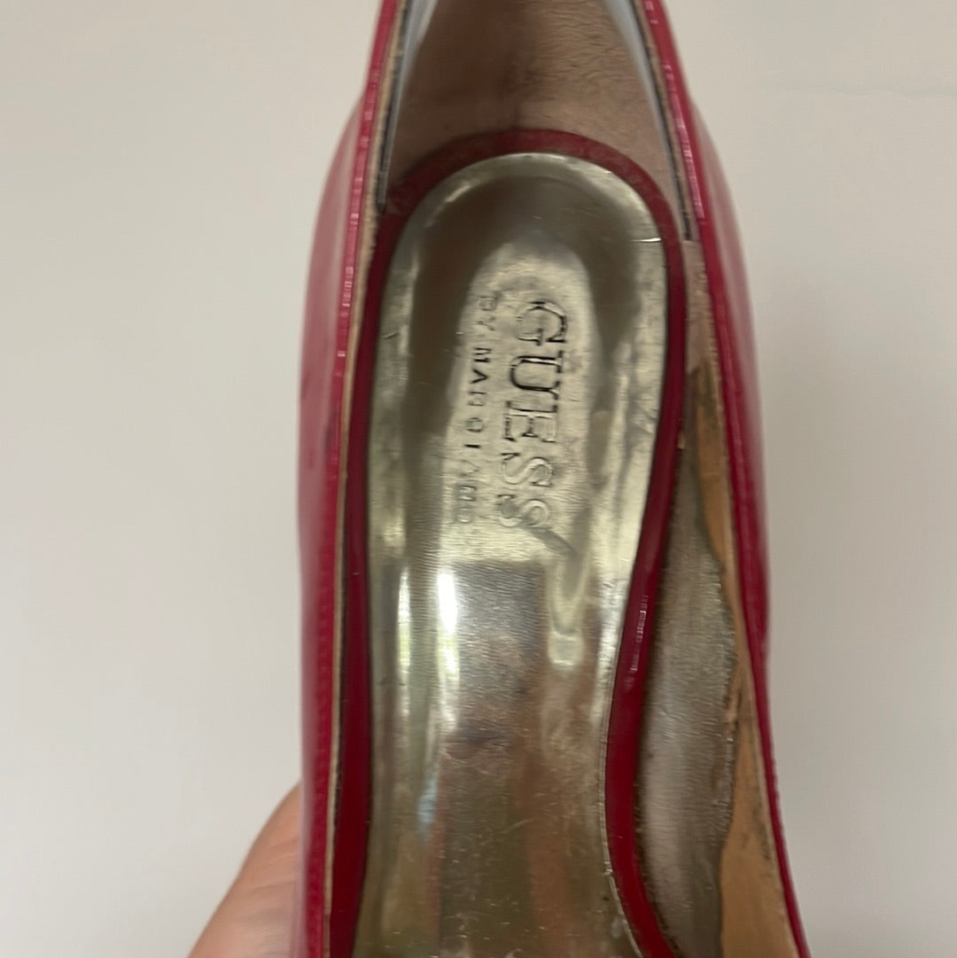 Hottest 00’s Guess red wedge heels