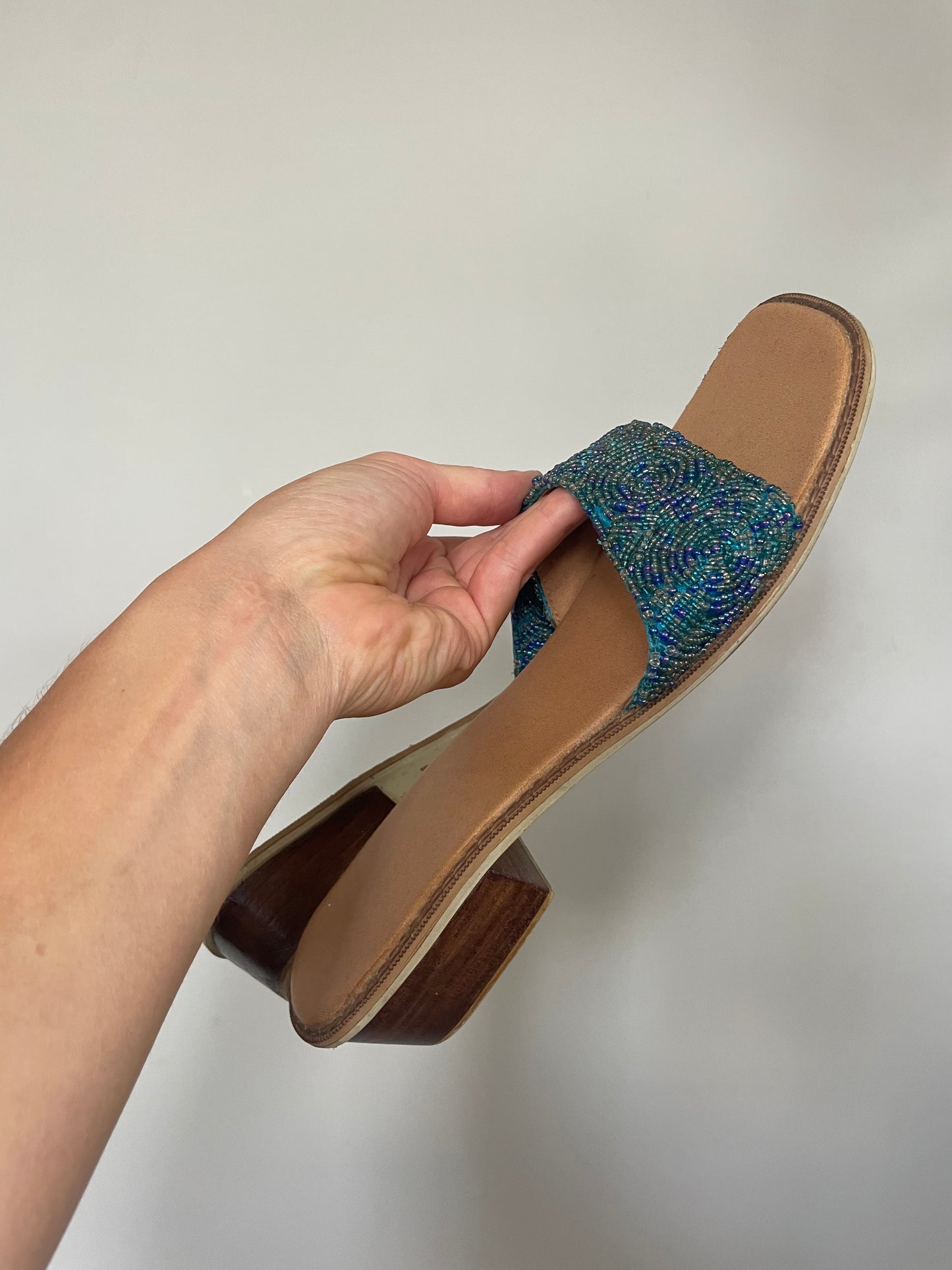 00’s beaded block heel sandals/slides