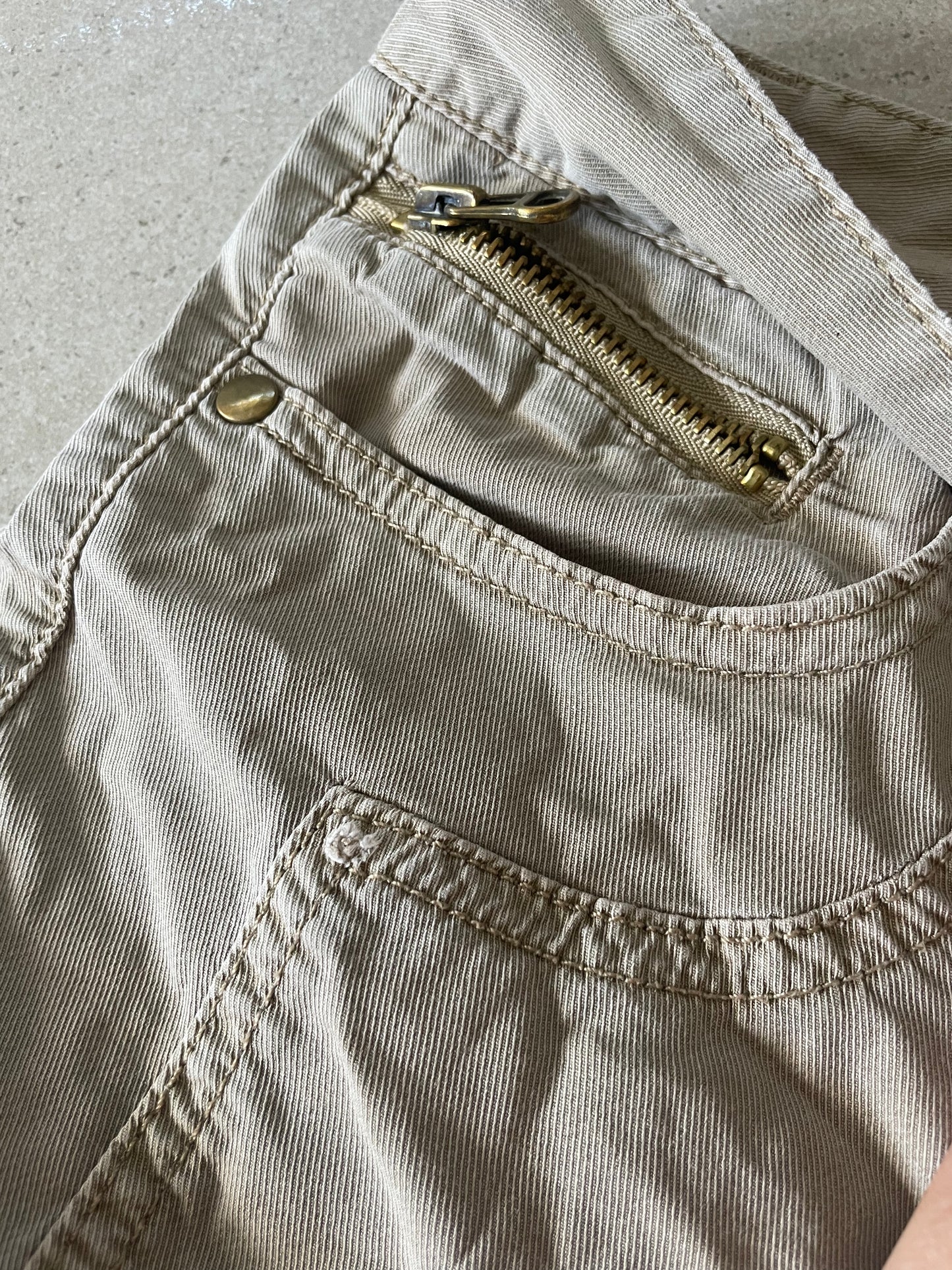 00’s jump&fish low/mid rise cargo shorts